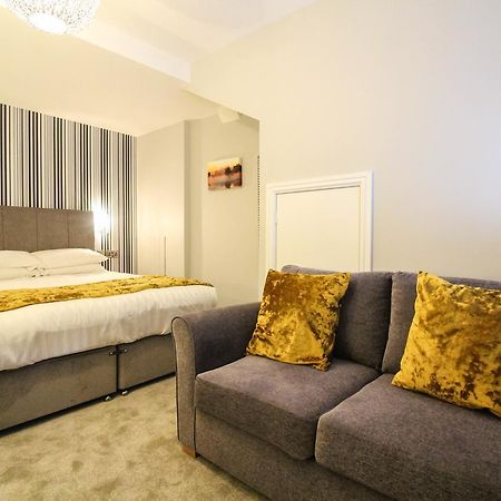 The Scarborough Travel And Holiday Lodge Esterno foto