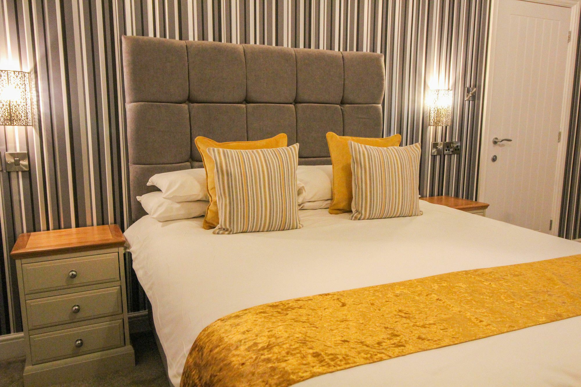 The Scarborough Travel And Holiday Lodge Esterno foto